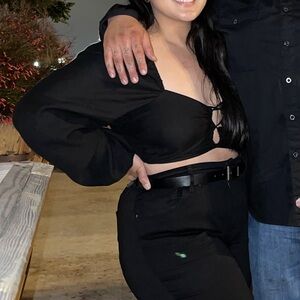 Topshop Black Long-Sleeve Tie-Front Crop Top